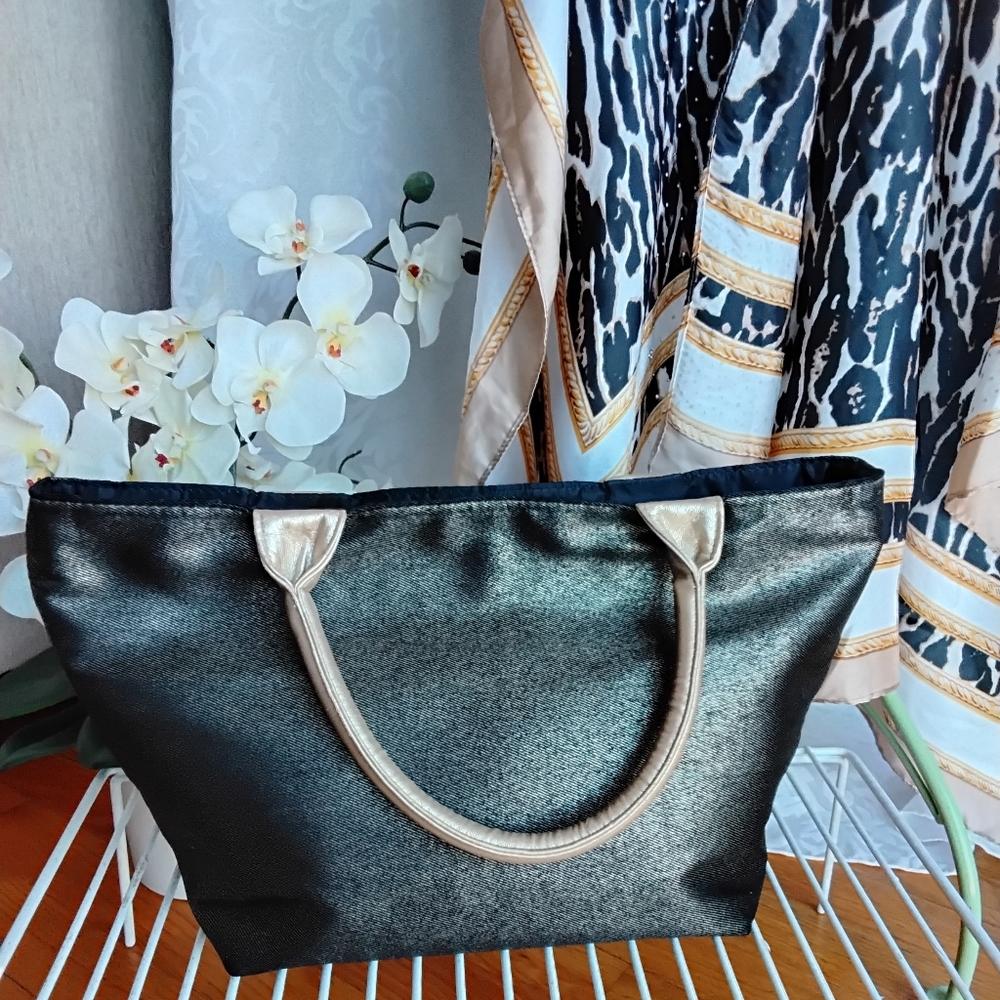 Adrienne Vittardini Resortwear Kimono & Hat Set w/free Tote - Picture 4 of 6